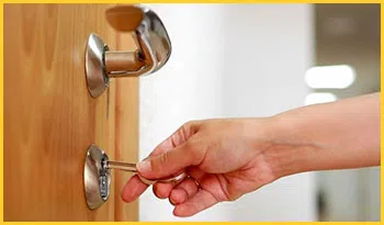 Exclusive Locksmith Service Miami, FL 305-894-5986 Exclusive Locksmith Service Miami, FL 305-894-5986 - 12-rekeying-locks